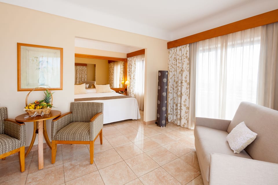Minibar, in-room safe, desk, blackout drapes
