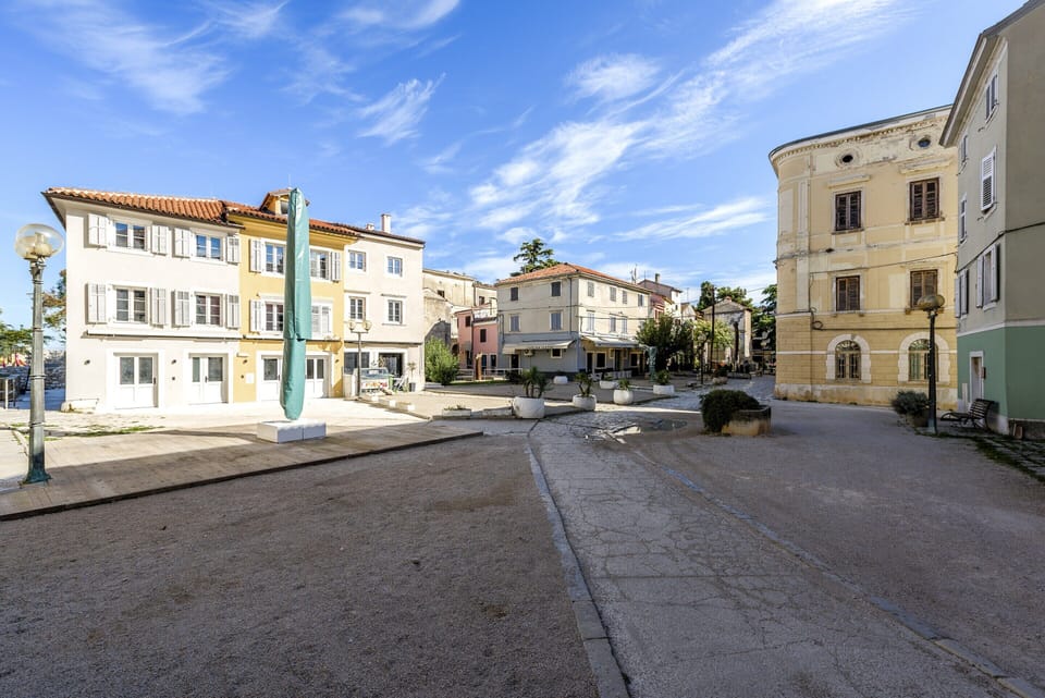 Apartment | Exterior