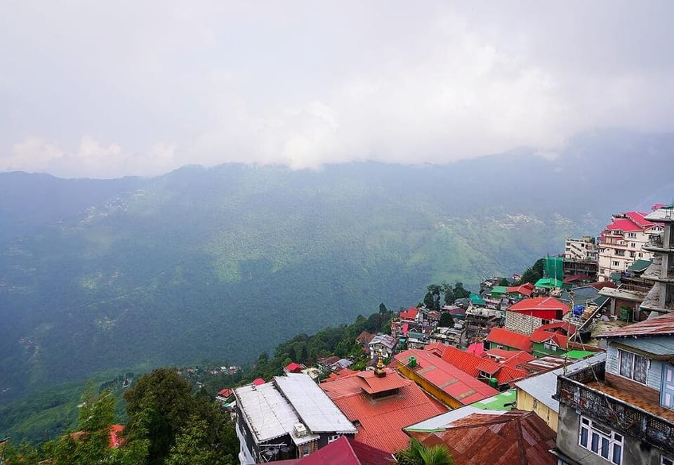 Deluxe Double Room, Hill View | Free WiFi