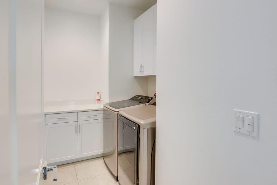 Washer & Dryer | 2nd Floor