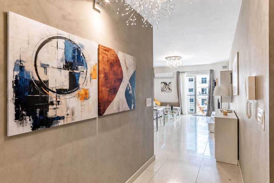 Family Apartment, 2 Bedrooms, 2 Bathrooms (Modern and comfortable apart Savoy) | Interior
