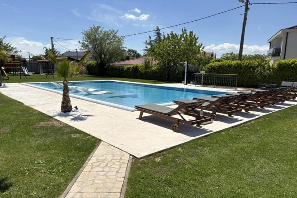 Holiday Home Swimming Pool