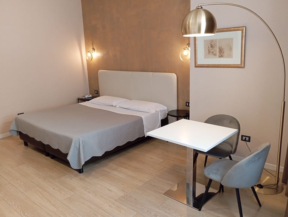In-room safe, blackout drapes, iron/ironing board, free WiFi