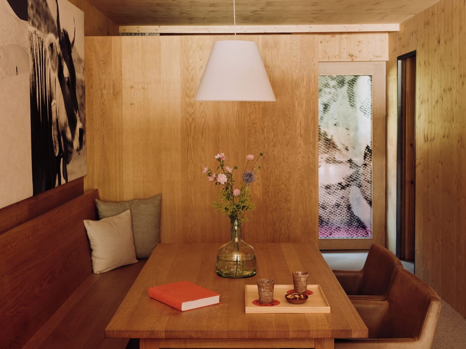 Room (Rote Wand Lodge) | Living area | TV