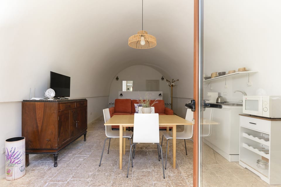 House | 1 bedroom