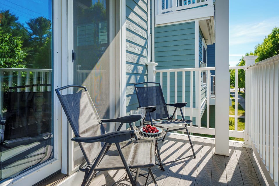 Sunny private balcony with two chairs, and fresh air ... the perfect little spot for morning coffee or evening drinks.