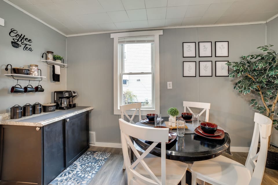House (2 Bedrooms) | Interior