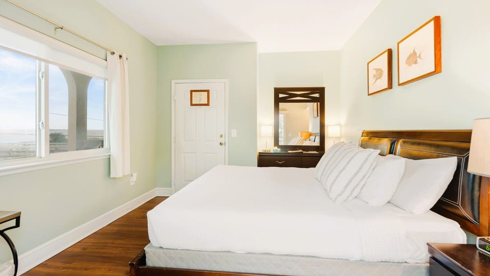 King Bed
