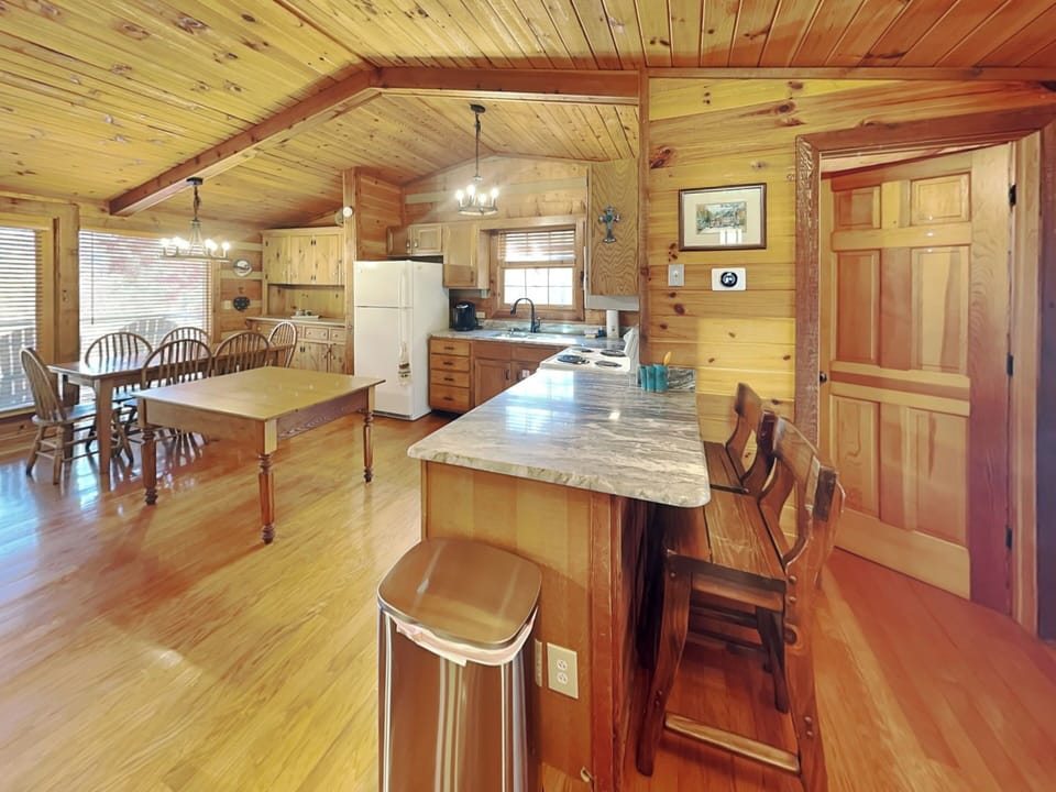 Studio (3 Bedrooms) | Miscellaneous