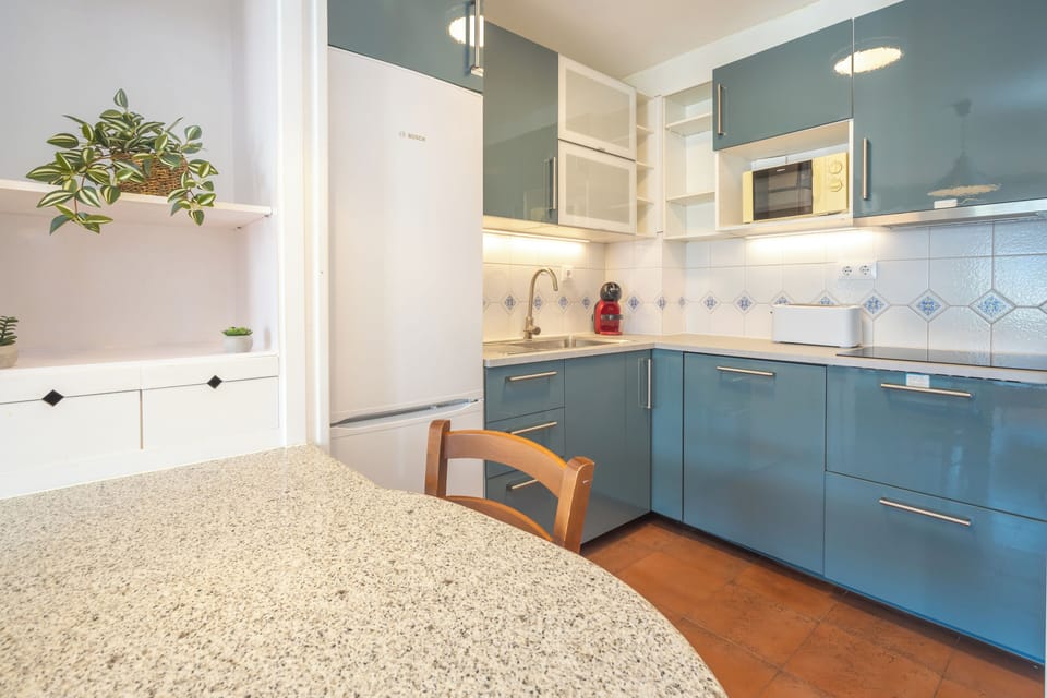 Kitchen (2)