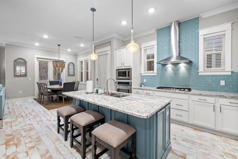 A fully equipped kitchen that can handle any recipe you throw at it!