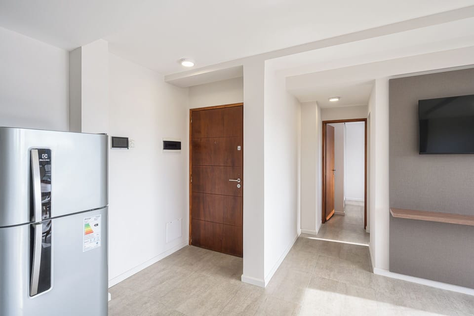 Deluxe Apartment, 1 Bedroom, Balcony, City View | Private kitchen | Full-size fridge, microwave, oven, stovetop