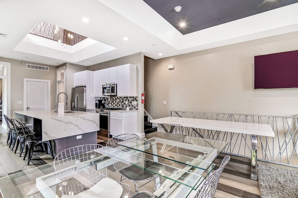 Unit #2 Dinning Room.
