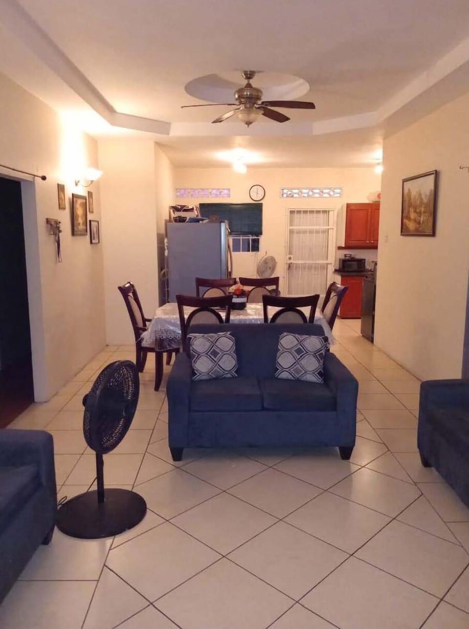 Living area & Dining room (front house) 