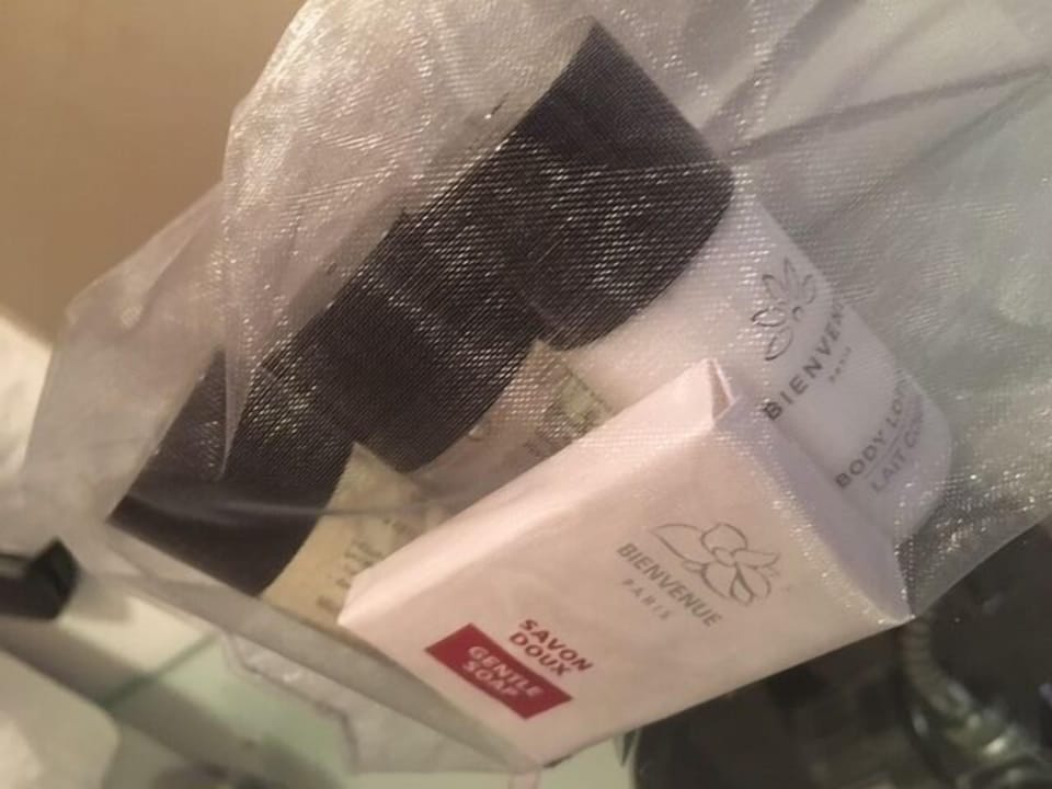 Quadruple Room | Bathroom | Shower, hair dryer (on request), towels, soap