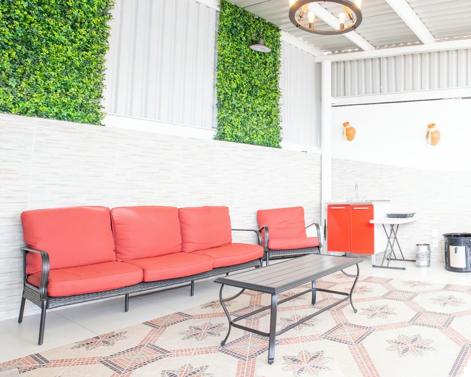 Deluxe Studio, Tower | Terrace/patio