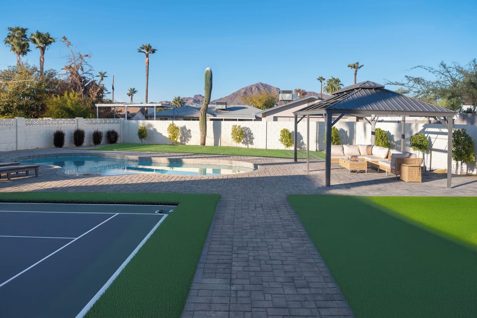 Sport court