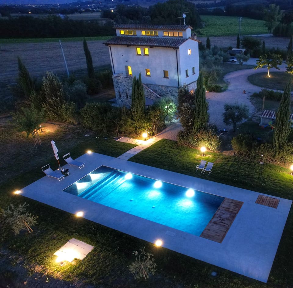 Property building,Night,Bird's eye view,Garden,Swimming pool