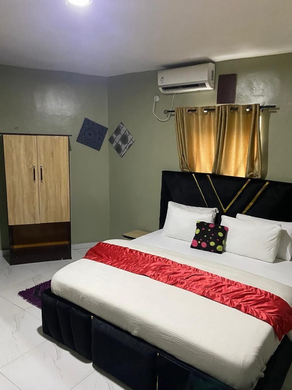 Classic Double Room, Pool View | Desk, laptop workspace, free WiFi