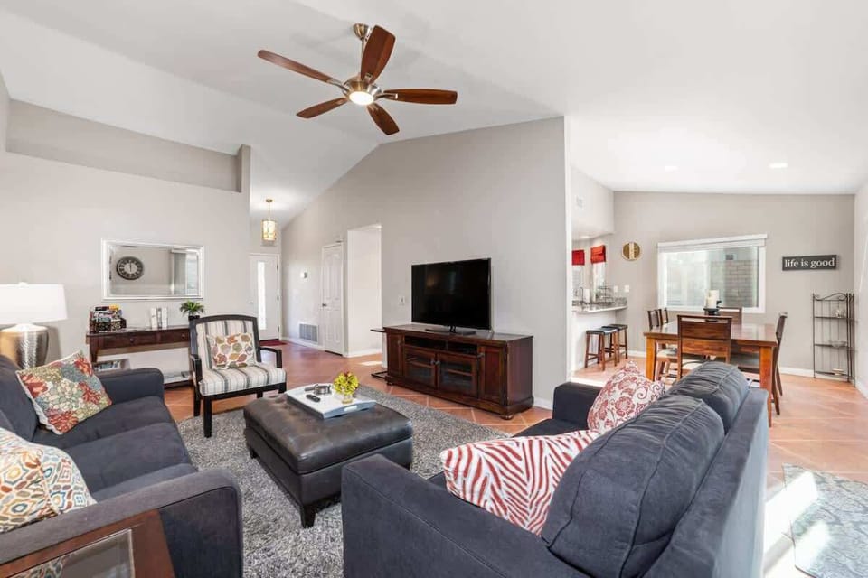 Bright and open lounge area with comfortable seating