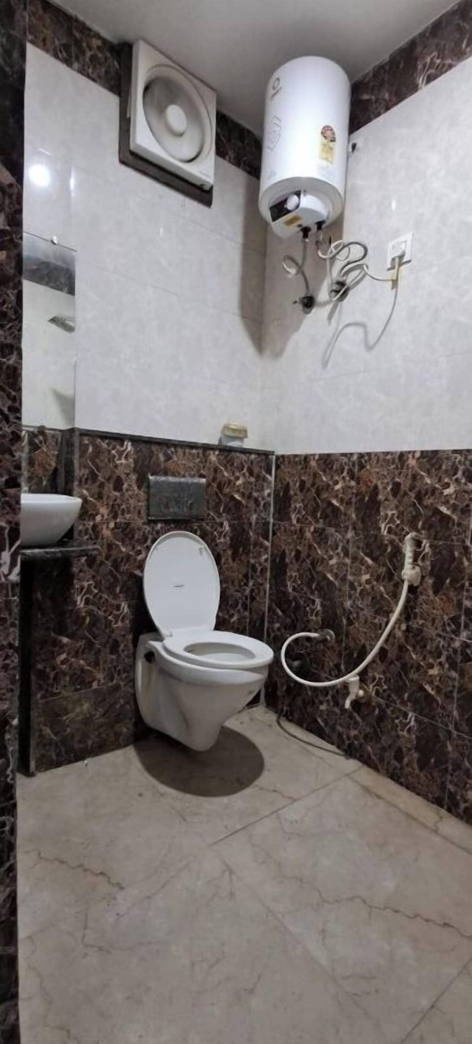 Deluxe Double Room | Bathroom