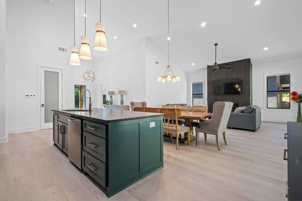 Enjoy quality time together lounging, eating and relaxing in this spacious living, dining room.