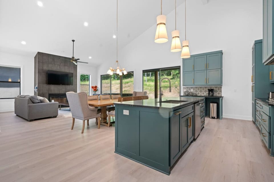 Enjoy quality time together lounging, eating and relaxing in this spacious living, dining room.