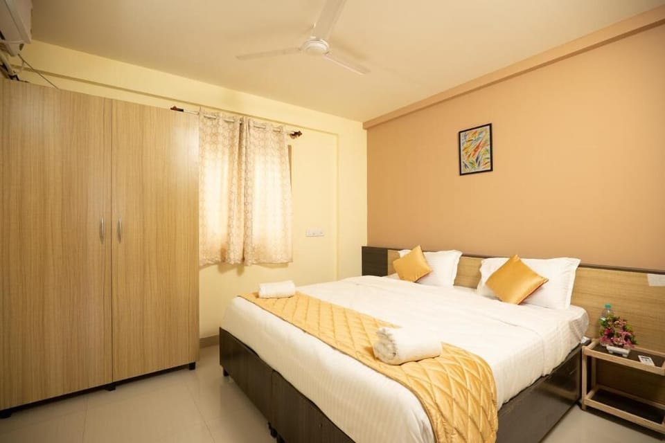 Deluxe Double Room | Desk, laptop workspace, WiFi (free)