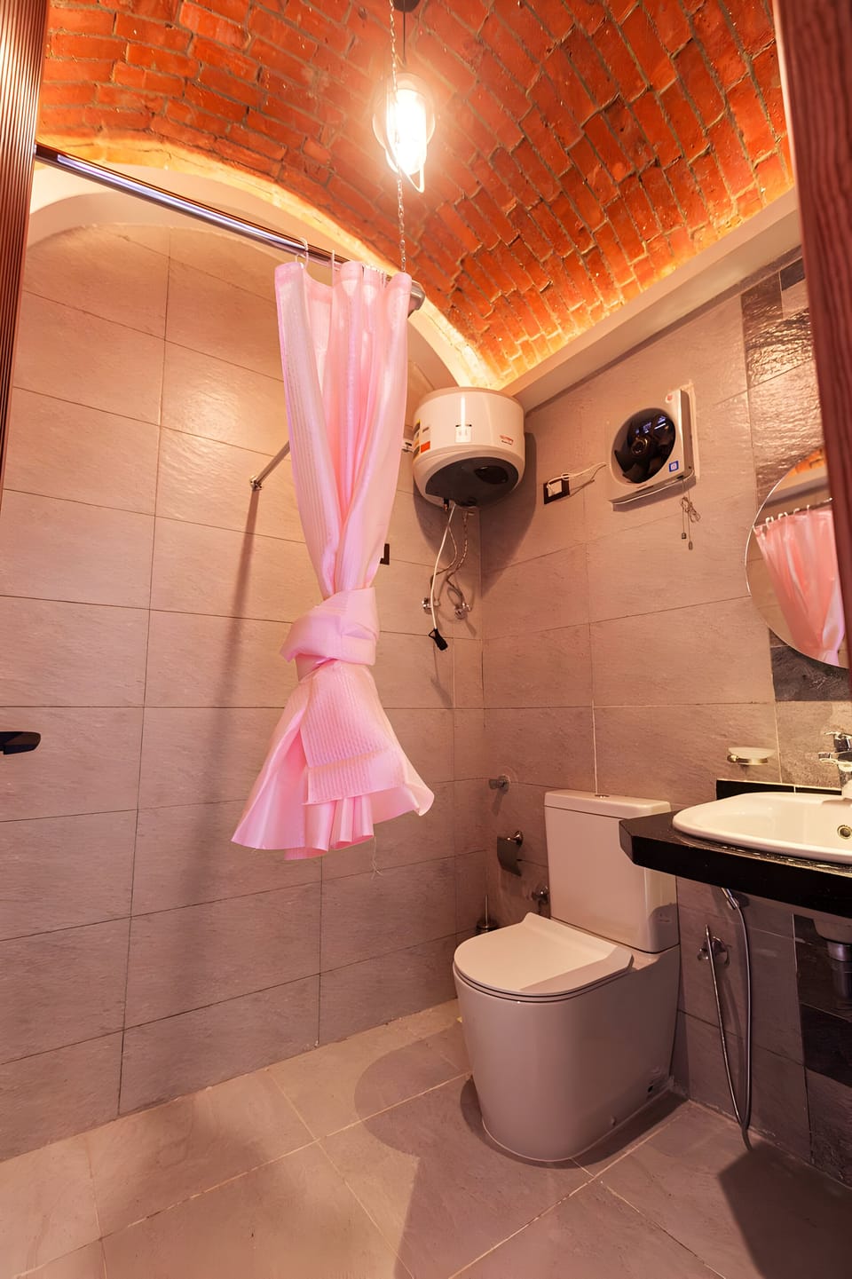 Standard Double or Twin Room, Balcony, River View | Bathroom | Shower, free toiletries, hair dryer, towels