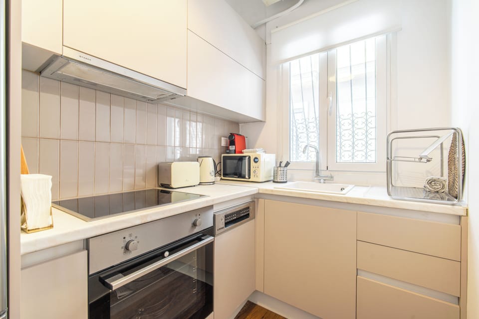 Apartment (Karori) | Private kitchen | Electric kettle