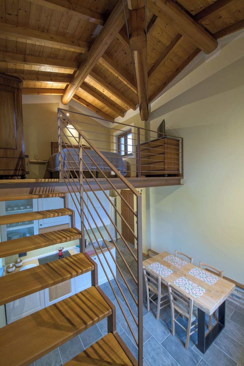 Room, 1 Bedroom, Smoking, Patio | Dining