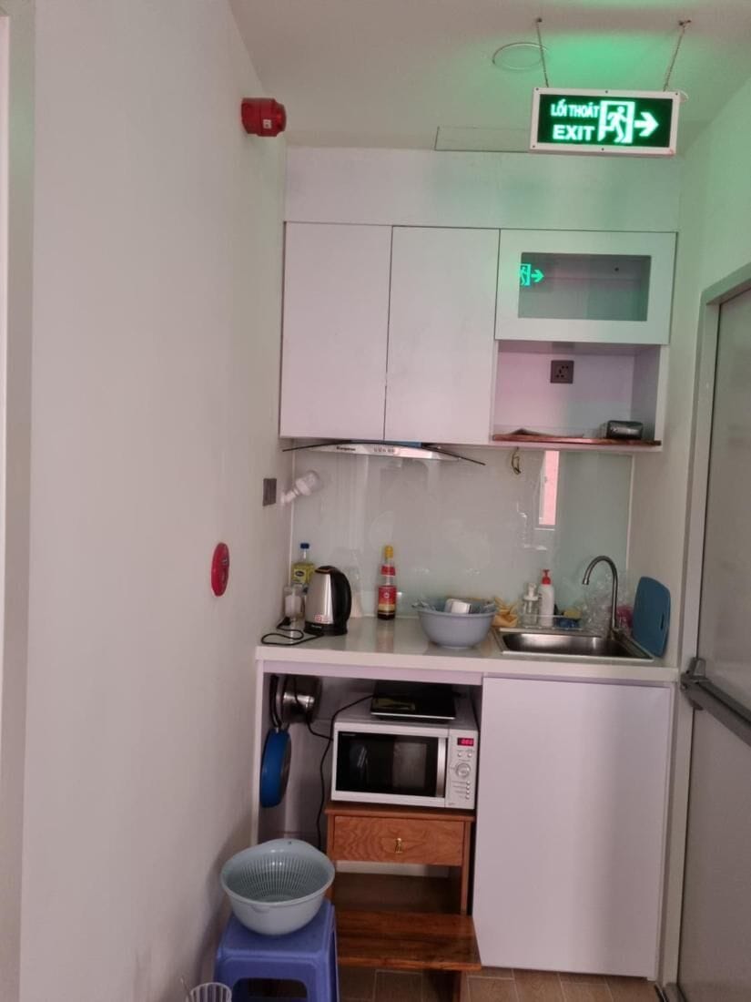 Apartment, 3 Bedrooms, Balcony | Private kitchen