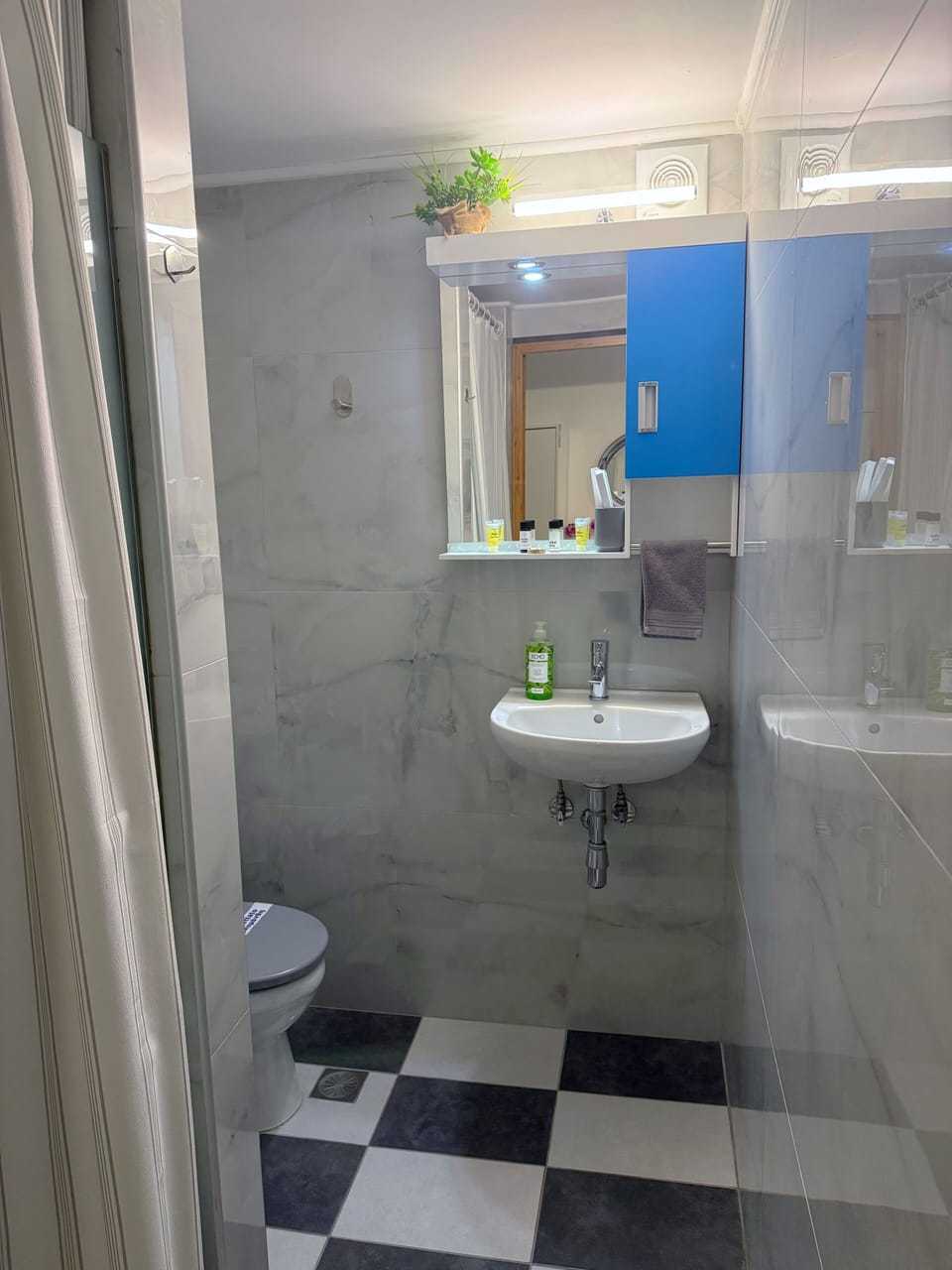 Aloha Inn Bed and Breakfast in Decentralized Administration of Attica