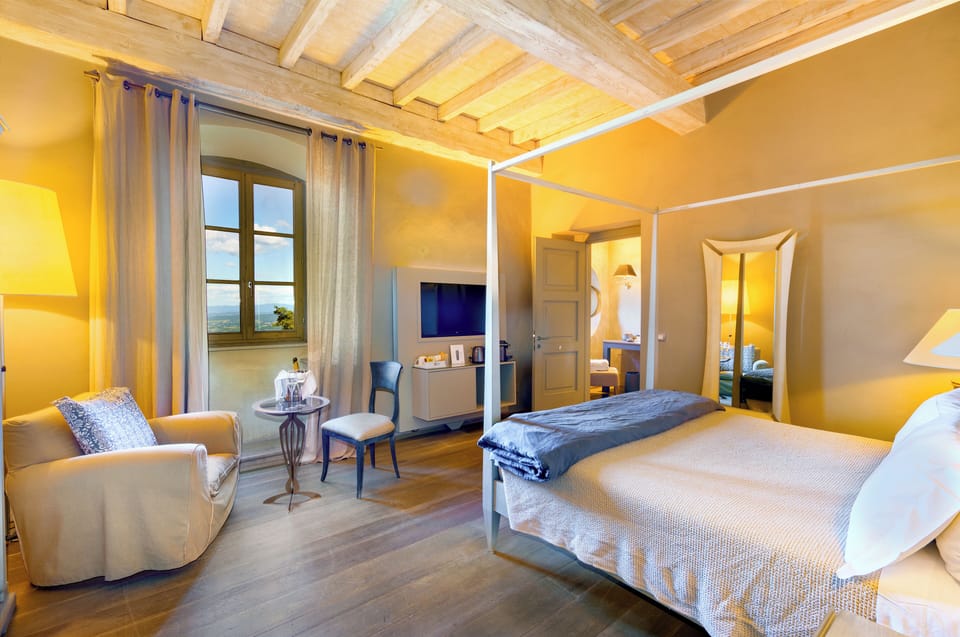 Down comforters, minibar, in-room safe, soundproofing