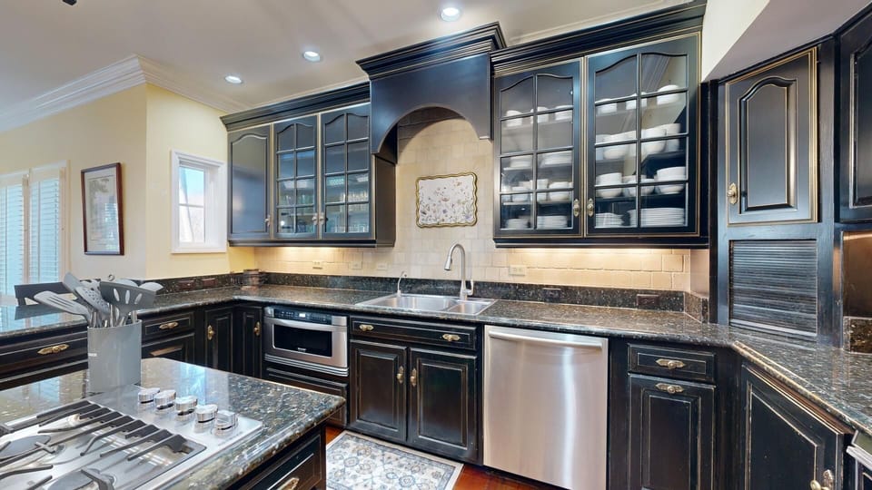 Fully Stocked Kitchen