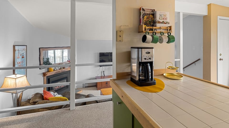 Condo, 4 Bedrooms | Interior