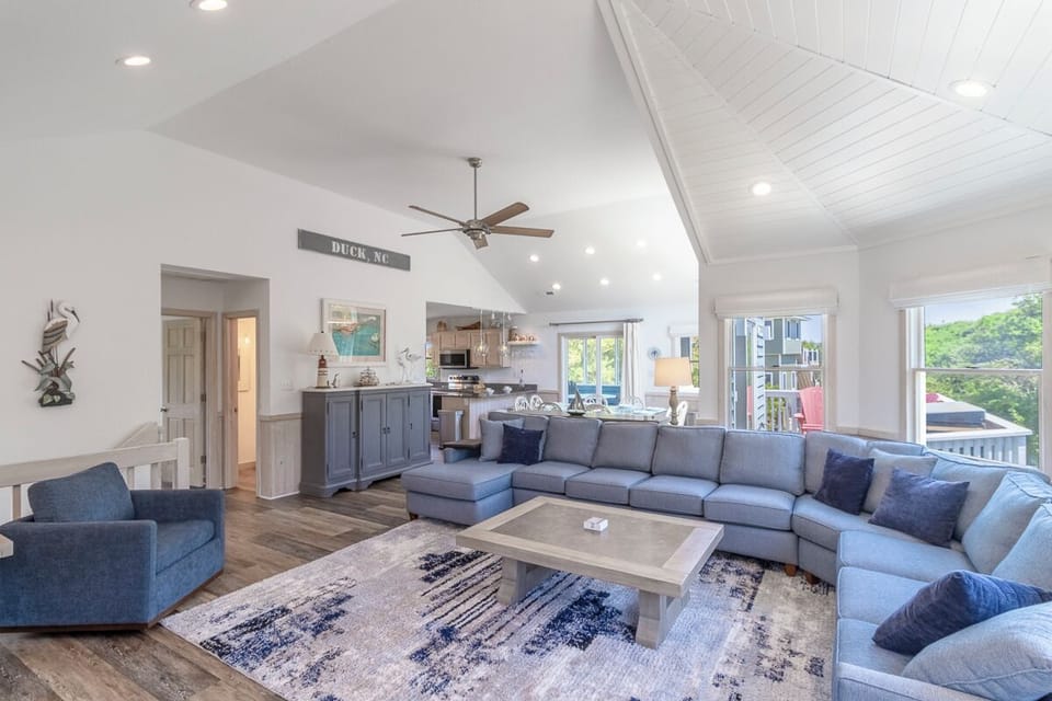 Top Level Living Area