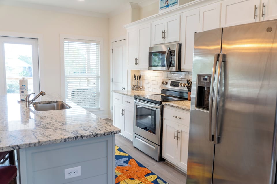 004 Sunset Blessing Fully Equipped Kitchen