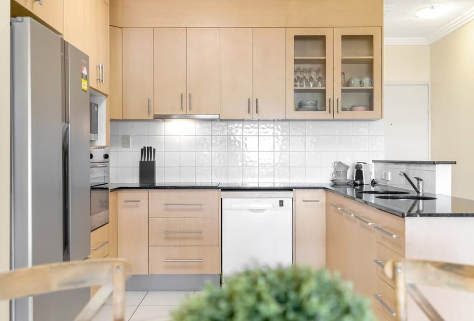 The kitchen comes well equipped for your holiday catering with modern appliances and cooking utensils.
