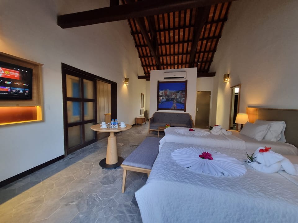 Family Room, 2 Bedrooms, Non Smoking | Premium bedding, memory foam beds, minibar, in-room safe