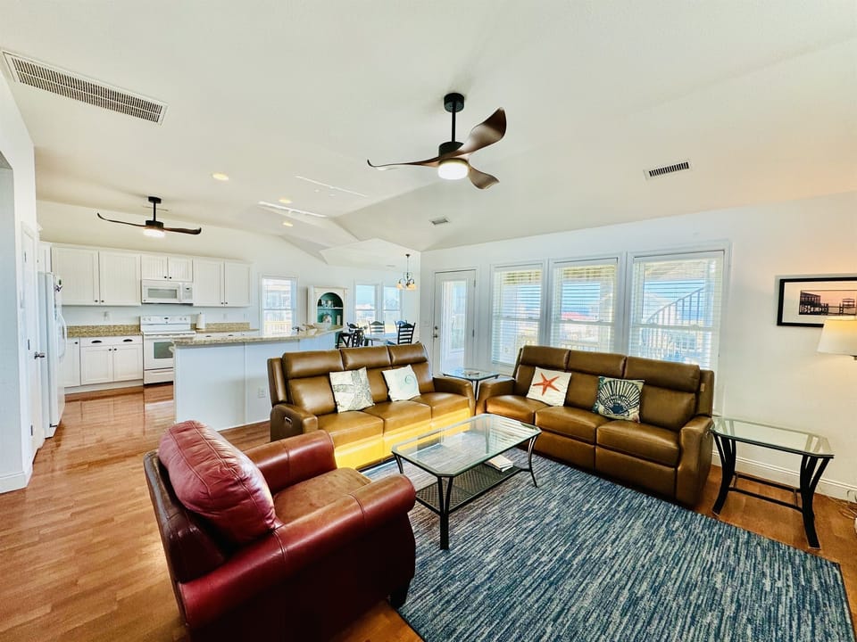 Relax on the couch while dinner is being prepared and enjoy ocean views!