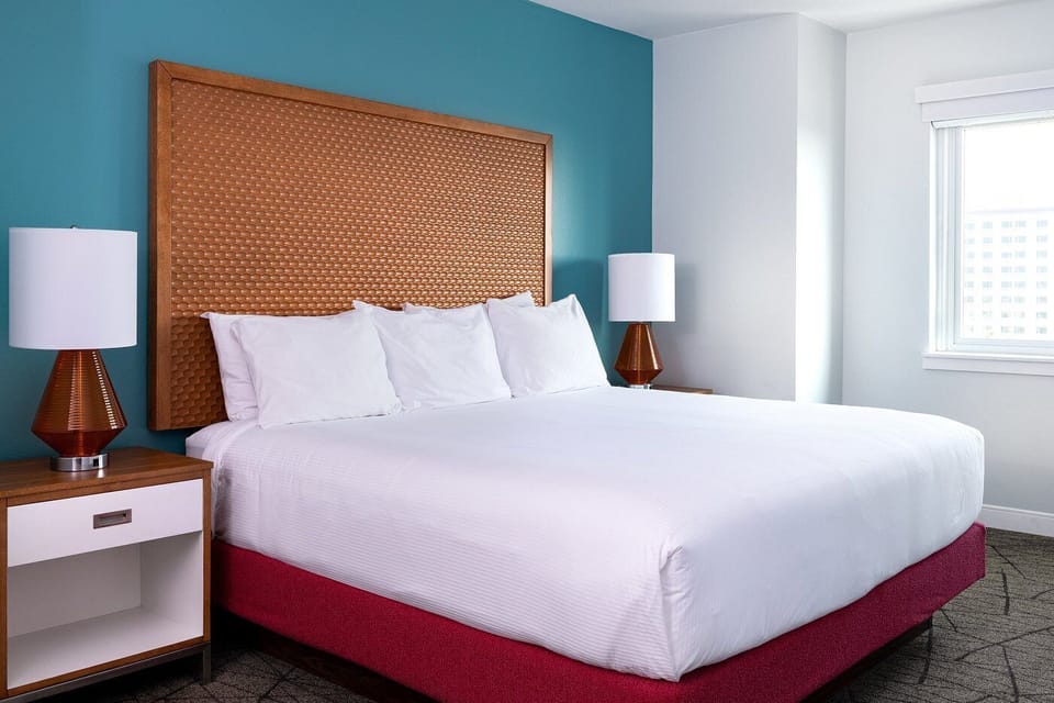7cb5bbf3-92e6-4f04-863f-23aea78bb8b9_7_WMA_2BR_Guestroom.jpg