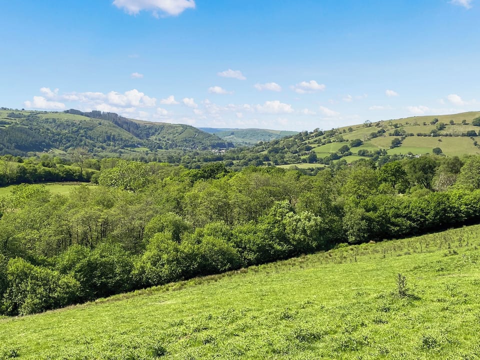 Surrounding area | West Barn, Taliaris, near Llandeilo
