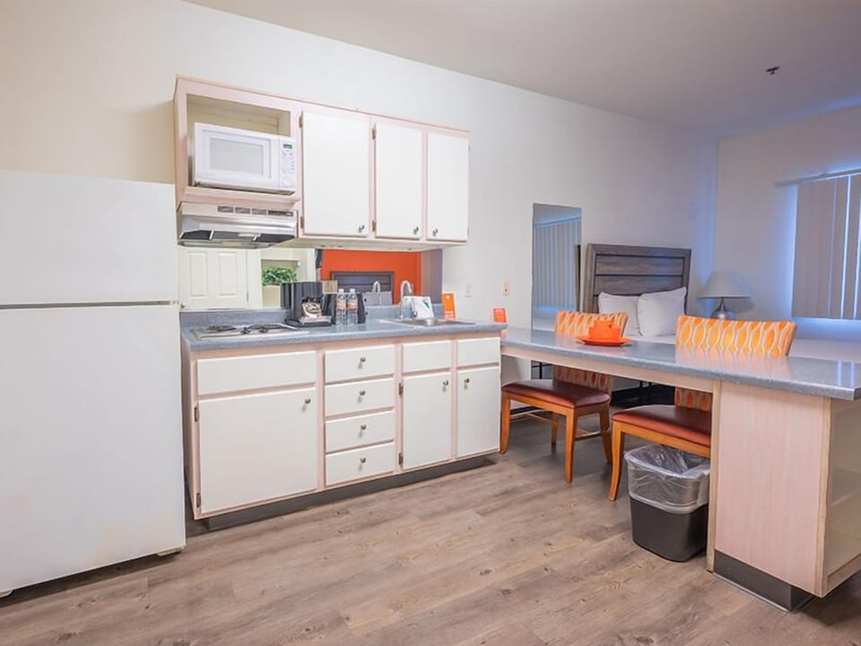1 bedroom, iron/ironing board, free WiFi, wheelchair access