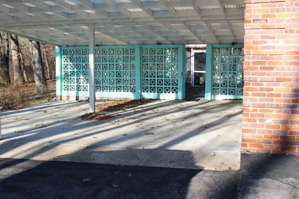 Covered Car Port