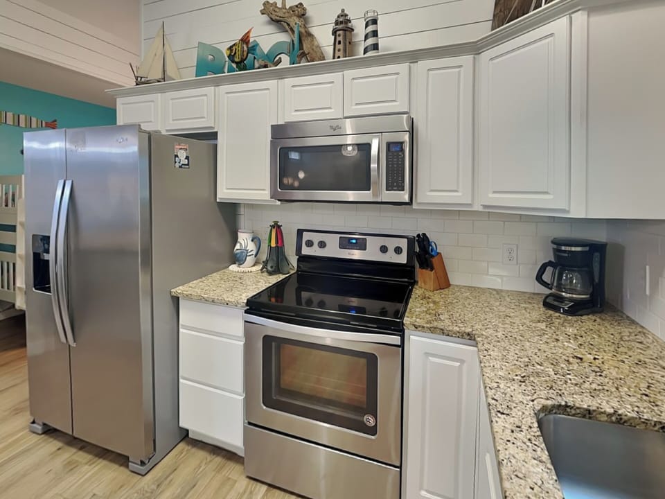 Studio (3 Bedrooms) | Miscellaneous