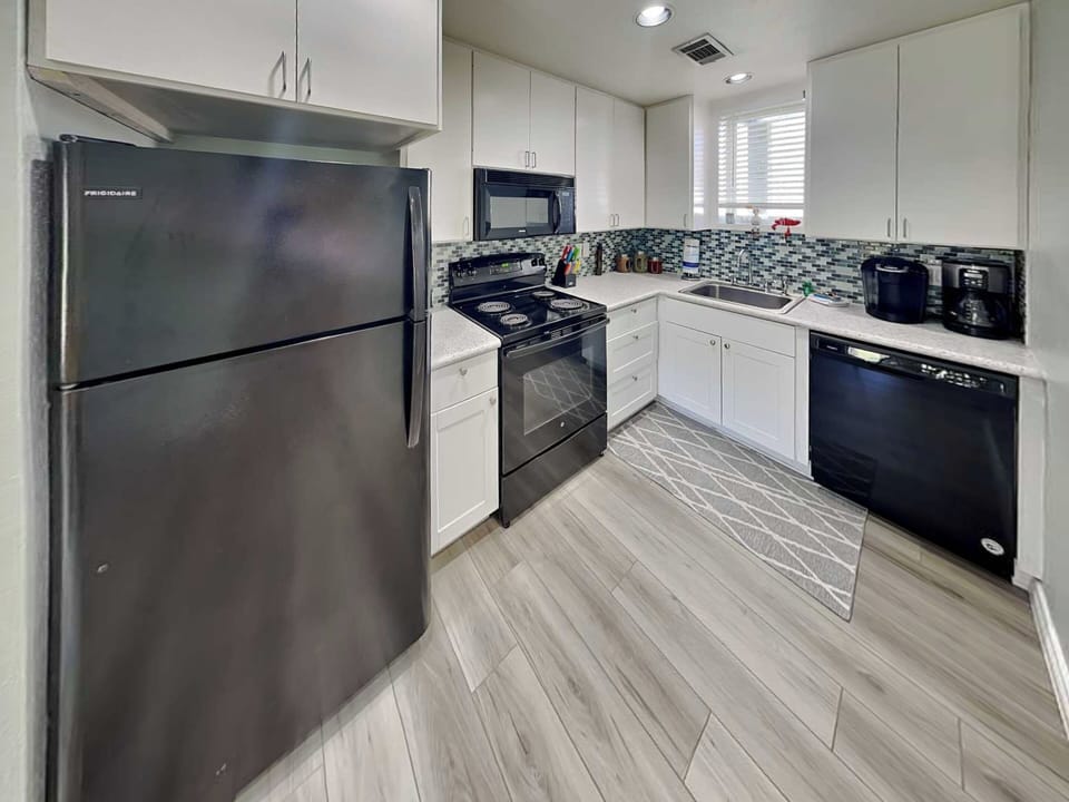 House (2 Bedrooms) | Property amenity