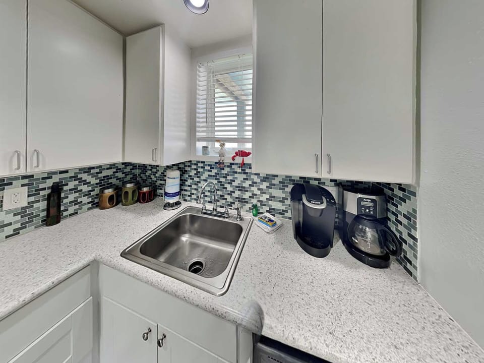 House (2 Bedrooms) | Property amenity