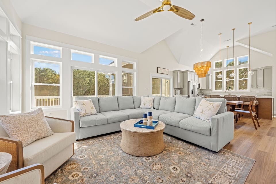 Great Room - Top Level