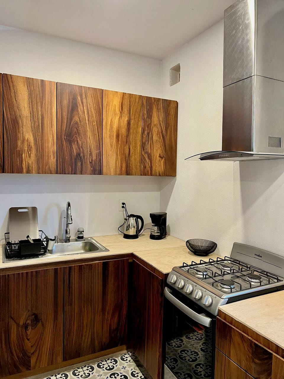 Brand new fully equipped tropical hardwood kitchen